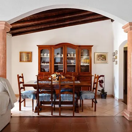 Glicine -historic Mediterranean Villa- Апартаменти *