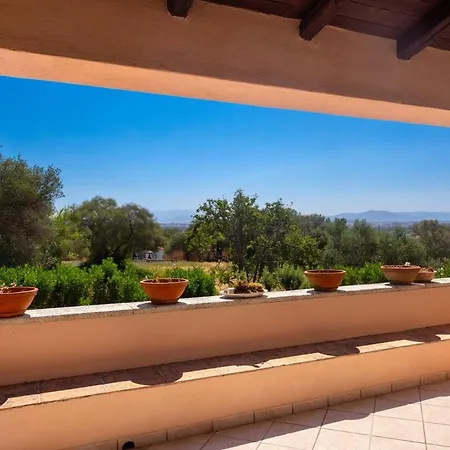 Glicine -historic Mediterranean Villa- Апартаменти